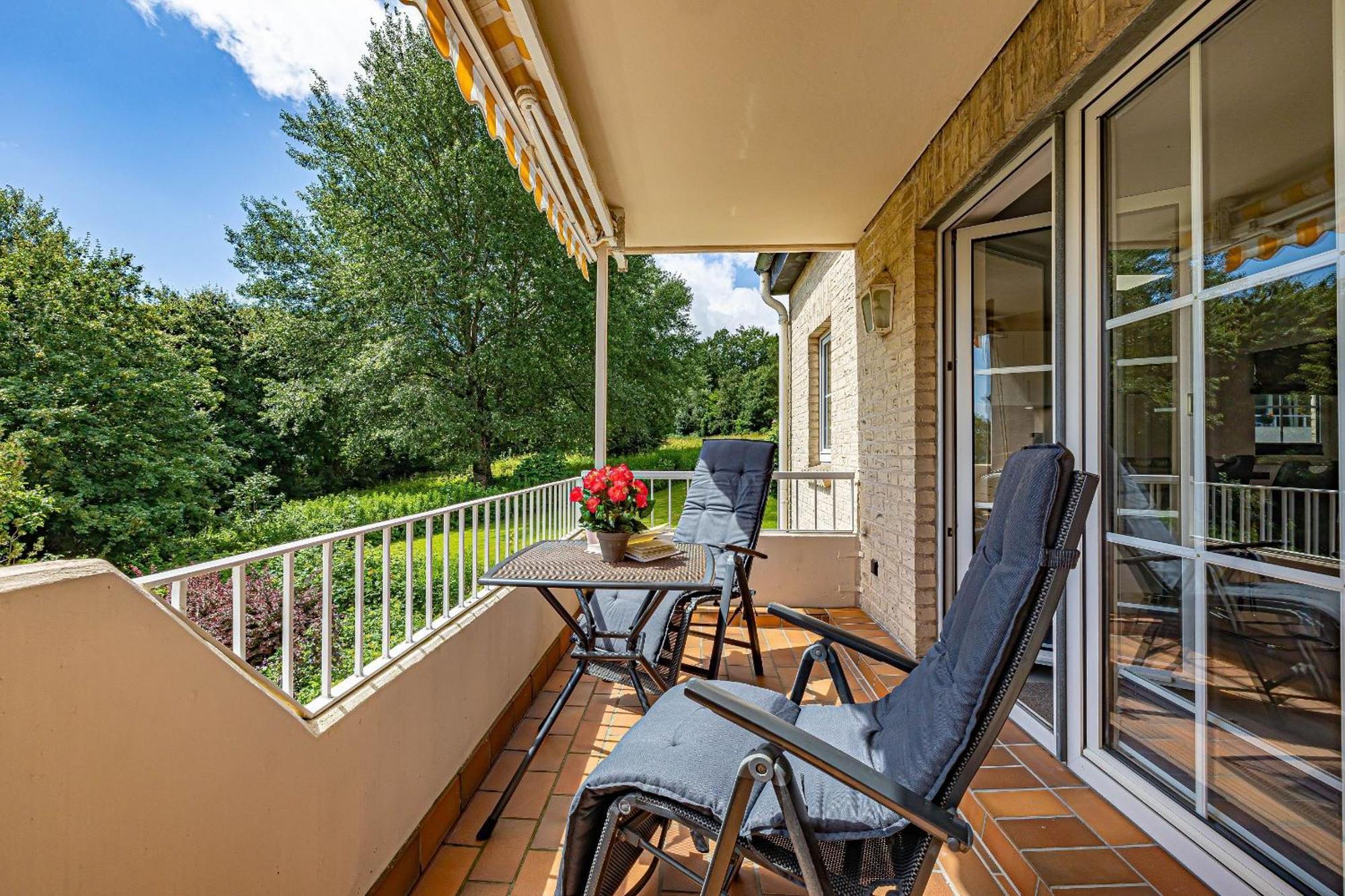Fewo1846 - Strandresidenz Wassersleben Suedblick App 689 - Komfortables Apartment Mit Balkon Und Meerblick 하리슬리 외부 사진